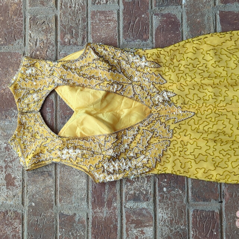 Vintage 1980s Alyce Designs Yellow All Over Glass Beaded Formal Dress - Picture 6 of 8